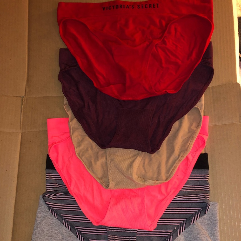 Victoria Secret 6 pairs panties